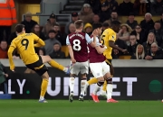 开云体育在线-包含汉诺威取得关键胜利，壮志凌云的词条