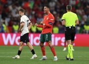 开云体育中国官网-冲击冠军，欧国联赛中的球队竞争不可小觑的简单介绍