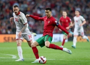 开云体育直播-包含决定晋级：克罗地亚对阵西班牙的词条