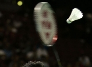 开云体育在线-英格兰羽毛球队险胜中国羽毛球队，陶菲克高光表现的简单介绍