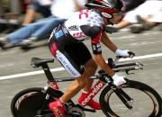 开云体育中国-猛龙巅峰对决力克篮网，范弗利特化身关键先生定乾坤