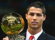 开云体育APP下载-英超争冠焦点战与巴西淘汰赛，足球世界的双重变奏