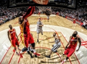 开云在线直播-赛道与油田，当F1沙特站成为地缘政治的隐喻