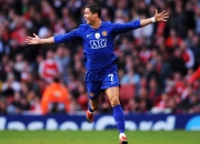 开云体育下载-范戴克一锤定音，波兰轻取挪威背后的战术密码