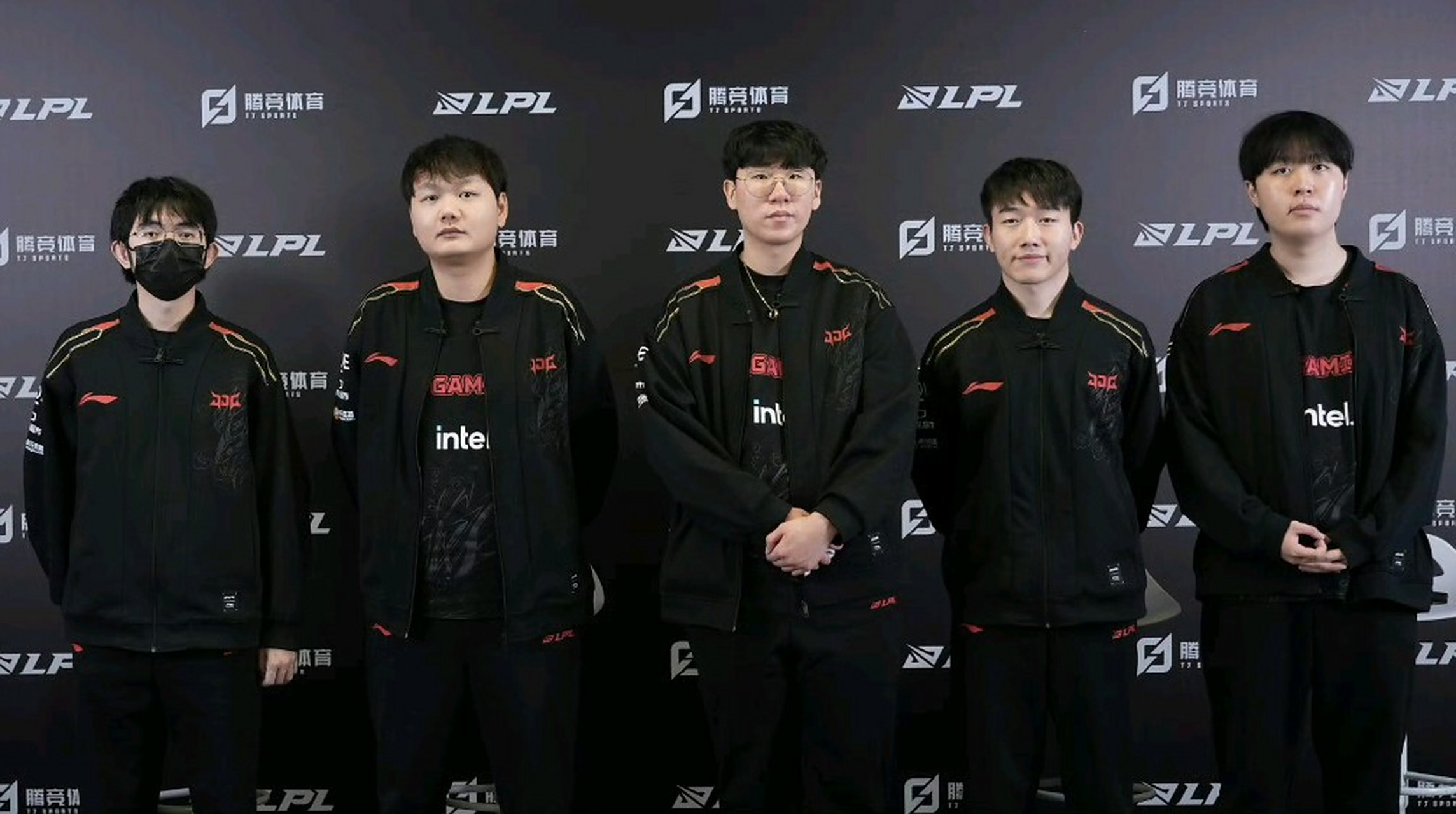 JDG爆冷RNG,Zeus高光表现的简单介绍 JDG爆冷RNG,Zeus高光表现的简单介绍