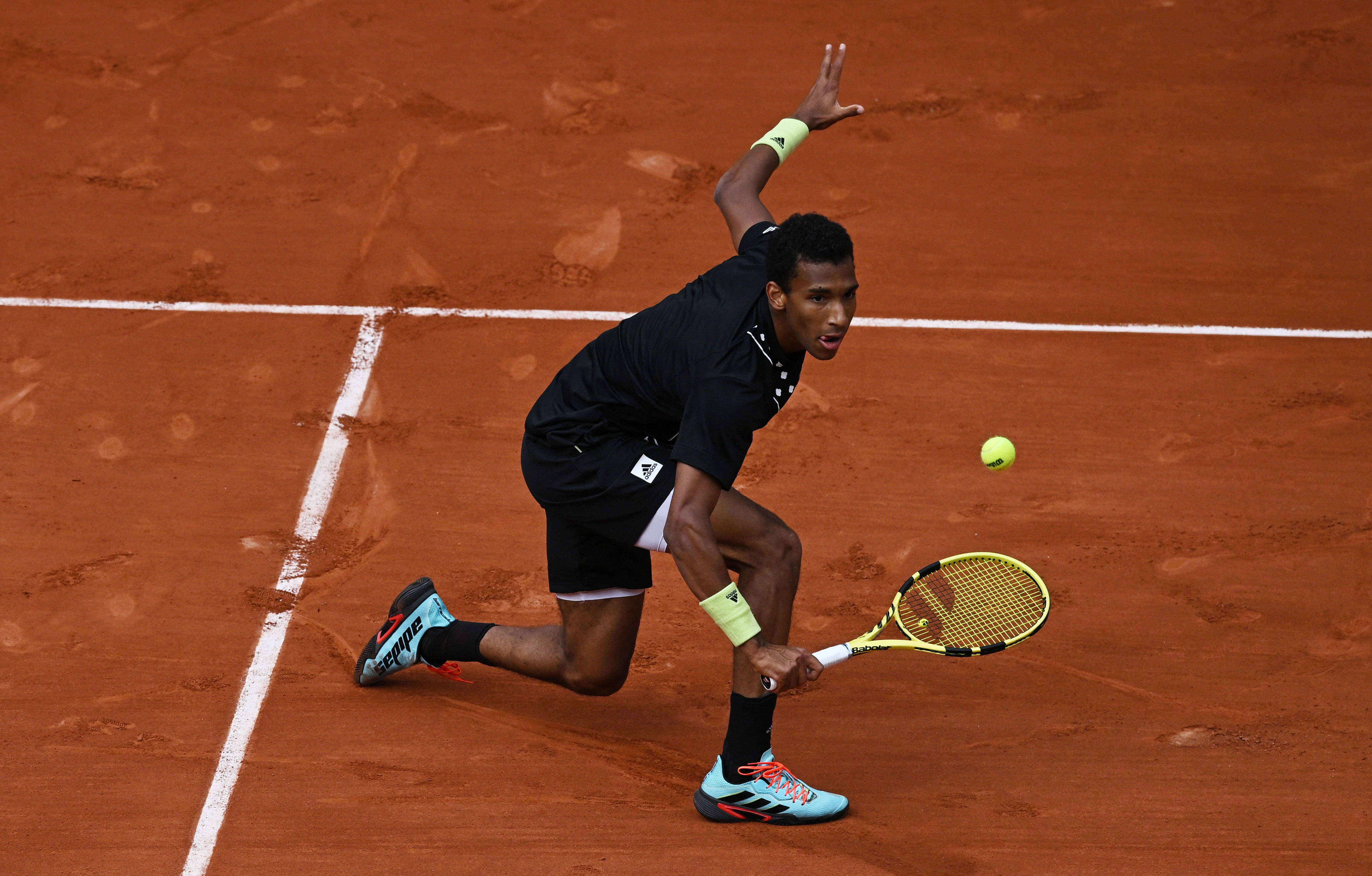 法网逆转ATP总决赛,纳达尔统治全场的简单介绍 法网逆转ATP总决赛,纳达尔统治全场的简单介绍