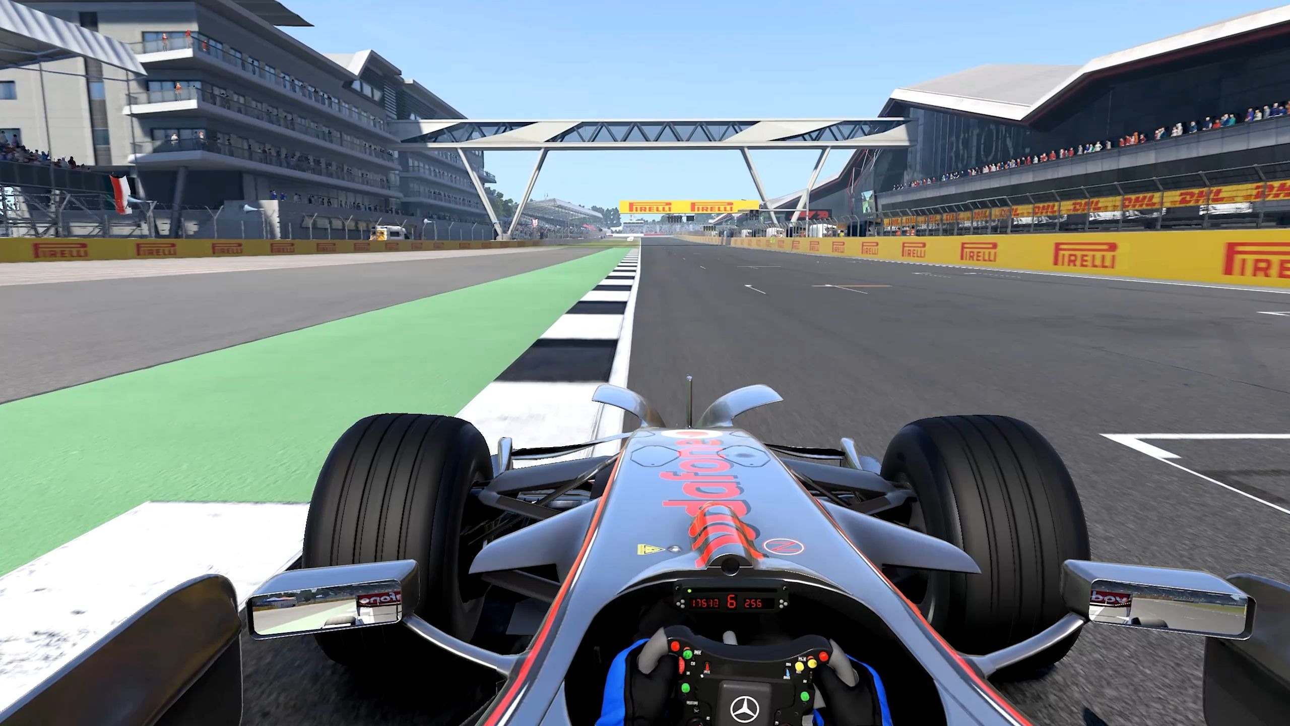 关于迈凯伦翻盘索伯车队,诺里斯高光表现的信息 关于迈凯伦翻盘索伯车队,诺里斯高光表现的信息