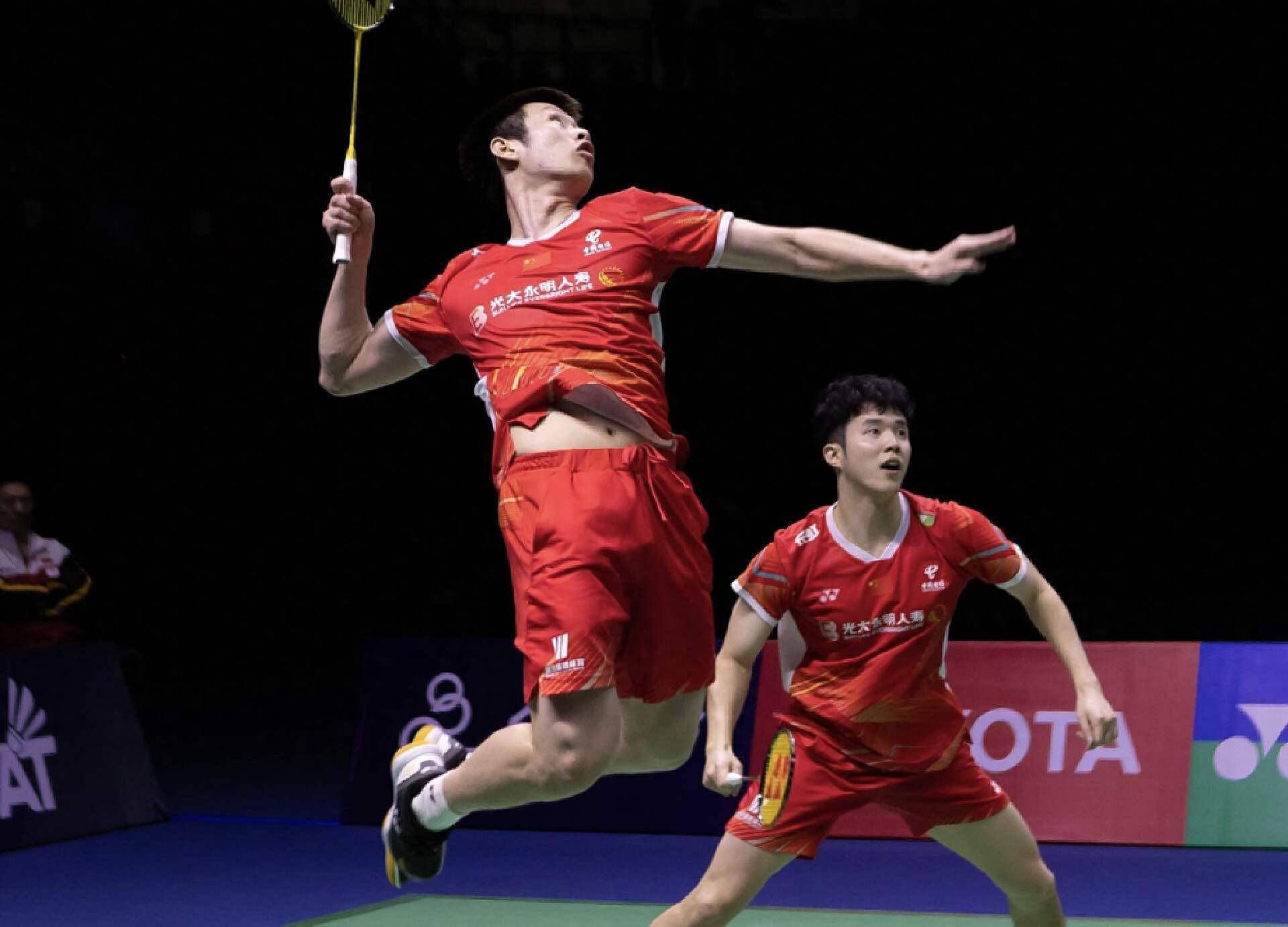 包含中国羽毛球队血洗日本羽毛球队，陶菲克高光表现的词条