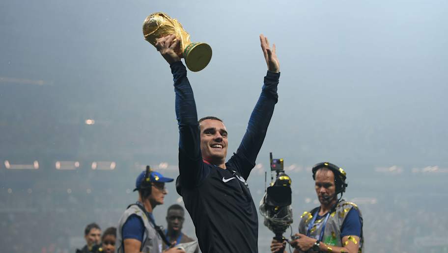 瑞士横扫乌拉圭,格列兹曼高光表现 瑞士横扫乌拉圭,格列兹曼高光表现