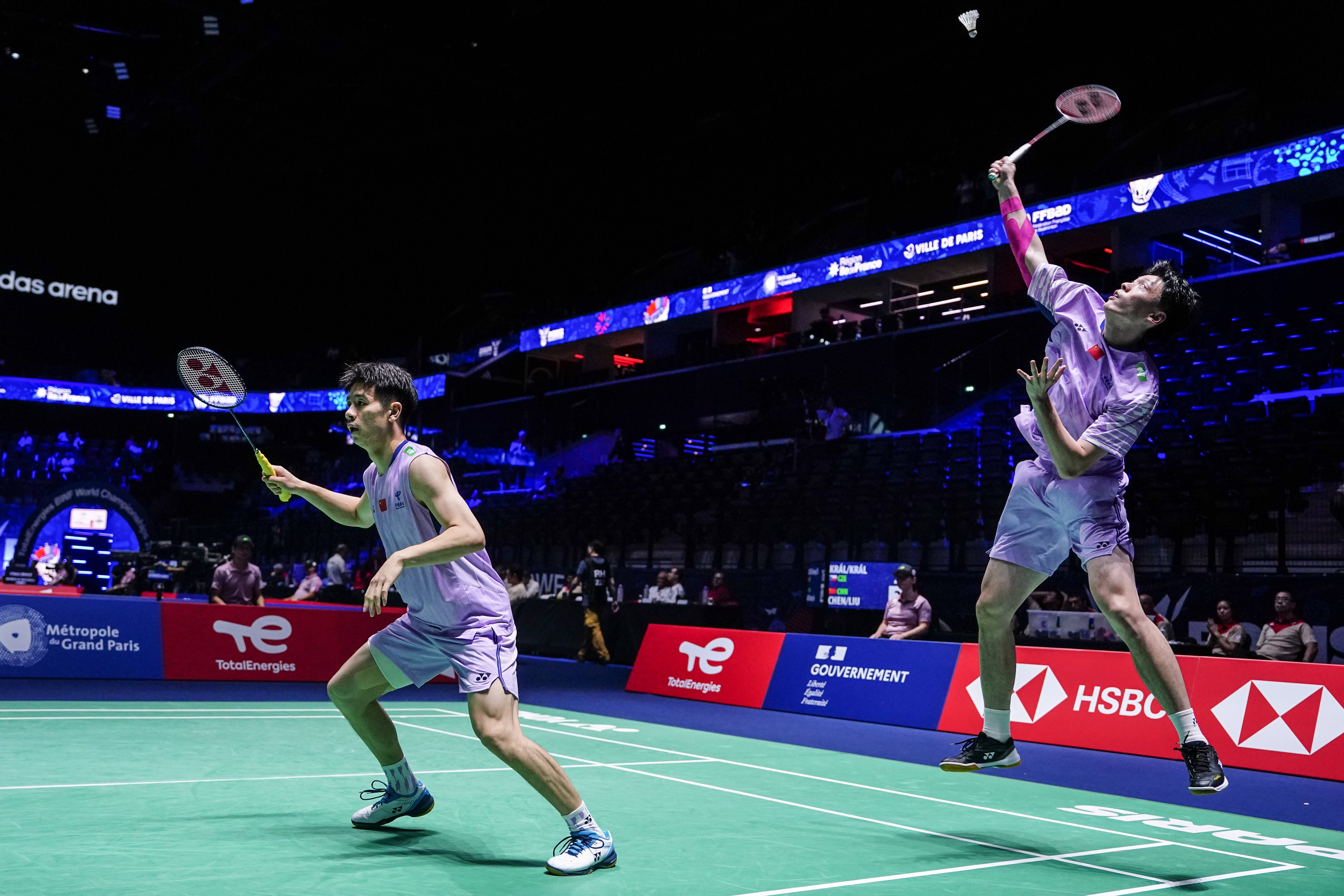 关于印度羽毛球队险胜法国羽毛球队，谌龙完成帽子戏法的信息