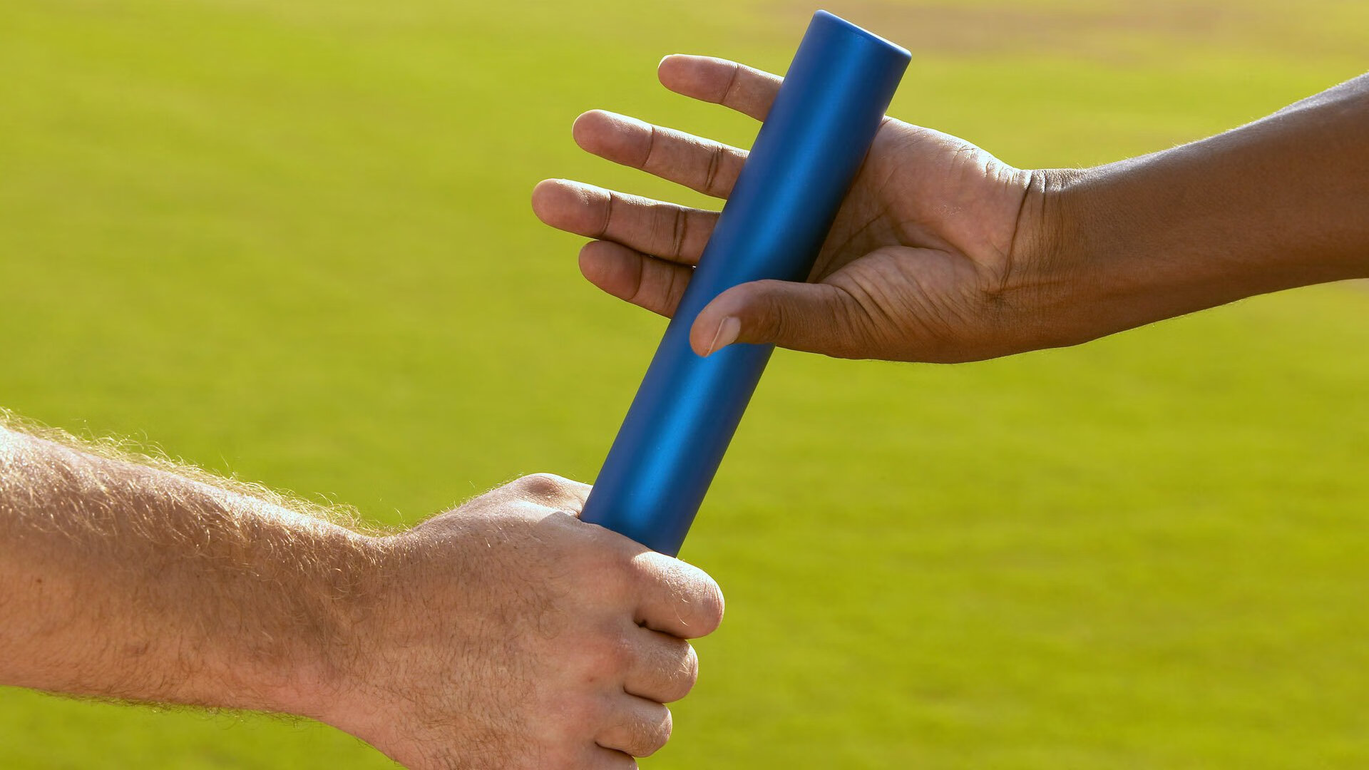 奥亚尔萨瓦尔加时封神！伊拉克绝杀荷兰，大场面先生改写历史