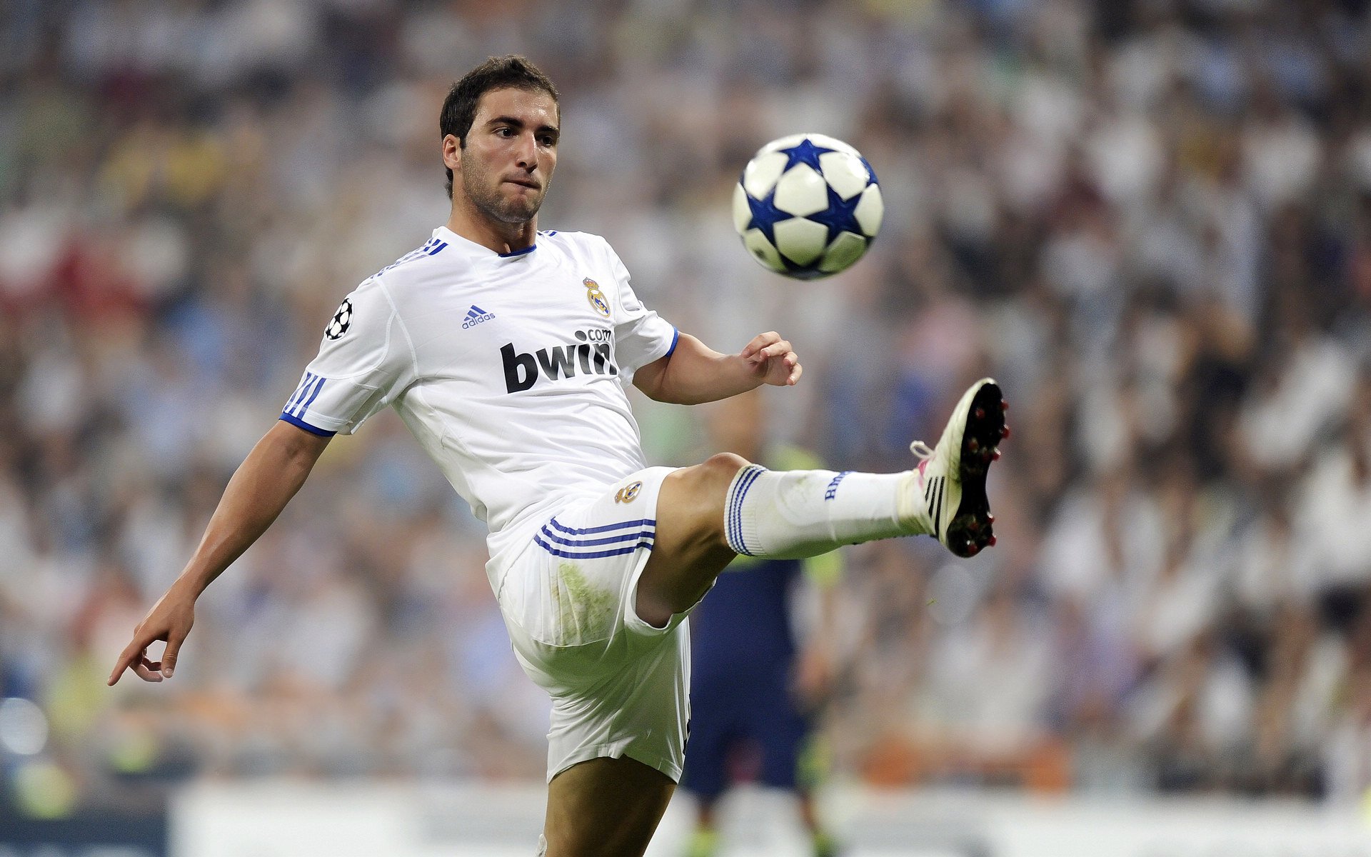 卡瓦哈尔爆发引领战术革命,利物浦爆冷摩纳哥背后的足球哲学转向