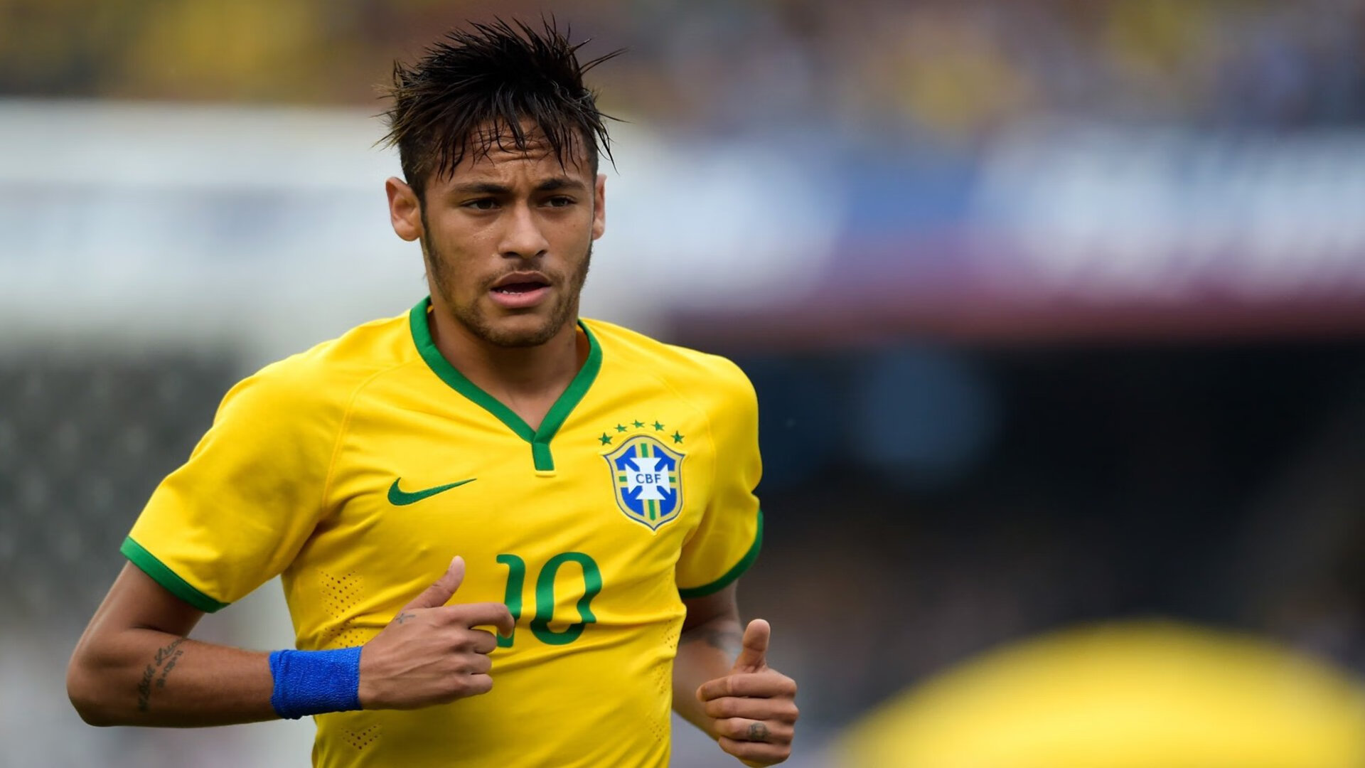 基耶萨一锤定音,大场面先生如何撕裂墨西哥防线,定义加墨对决的唯一性